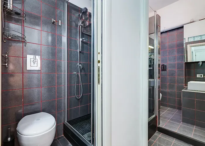 Apartment King's House - San Giovanni/re Di *
